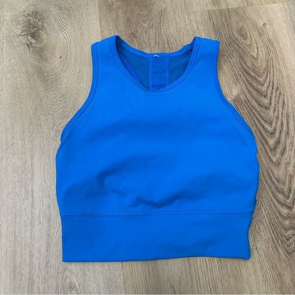 Lululemon Mesh-Back Training Cropped
Tank Top Blue Poolside - Picture 2 of 9